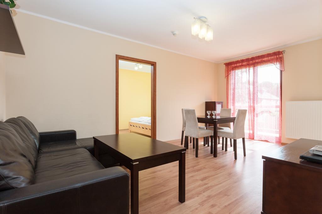 Apartamenty Zeromskiego 29 By Noclegi Renters シフィノウイシチェ 部屋 写真